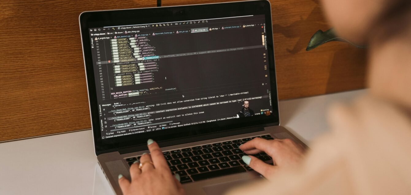 pexels-mart-production-7172094 website redesign services